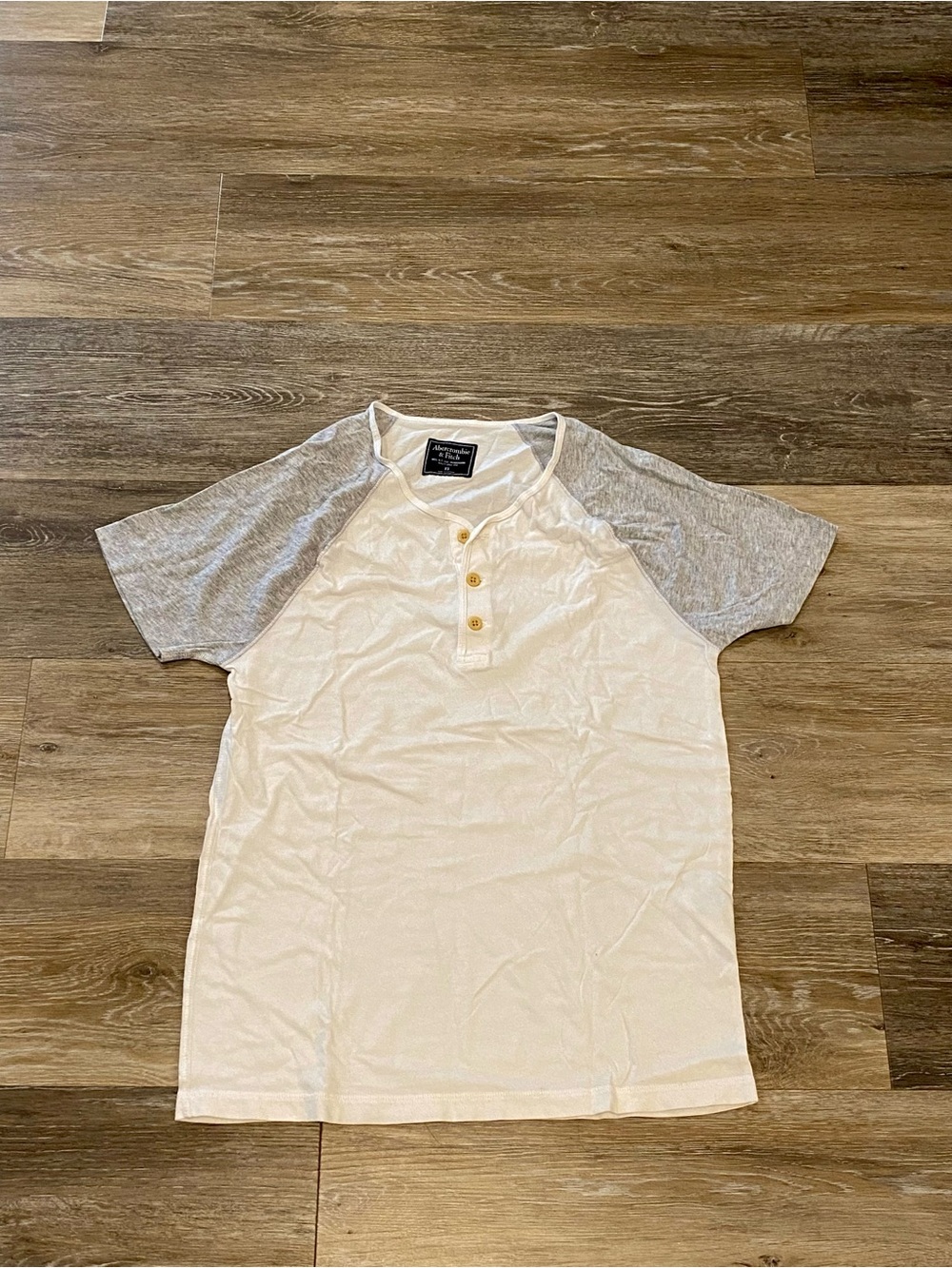 Abercrombie & Fitch White Henley Tee with Light Gray Raglan Sleeves